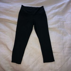Nike dri-fit cropped leggings
